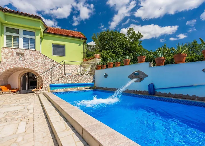 Greenhouse Adria Mit Grosser Terrasse Und Pool By Interhome * Bribir (Primorje-Gorski Kotar)