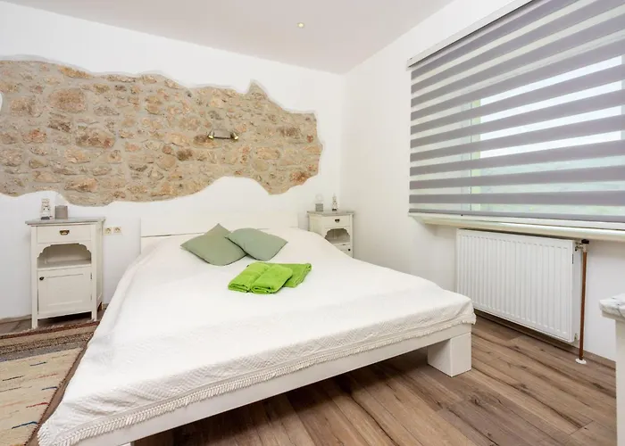 Prázdninový dům Greenhouse Adria Mit Grosser Terrasse Und Pool By Interhome
