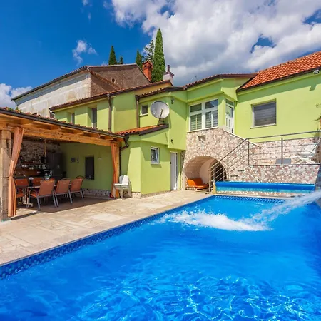 Greenhouse Adria Mit Grosser Terrasse Und Pool By Interhome Bribir (Primorje-Gorski Kotar)