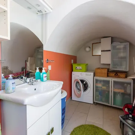 Greenhouse Adria Mit Grosser Terrasse Und Pool By Interhome *
